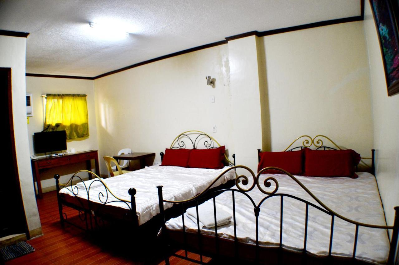 Rufina'S Leisure Center Hotel Tagum Bagian luar foto