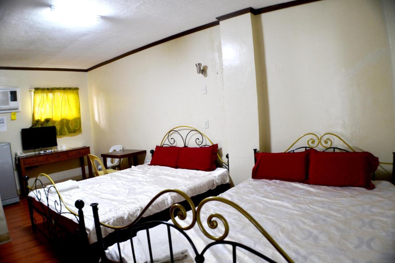 Rufina'S Leisure Center Hotel Tagum Bagian luar foto